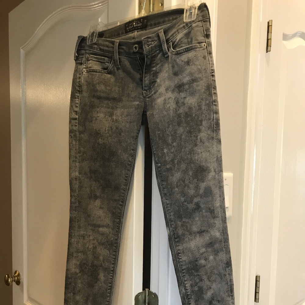 Lucky Brand Black Charlie Skinny Jean - Size 25
